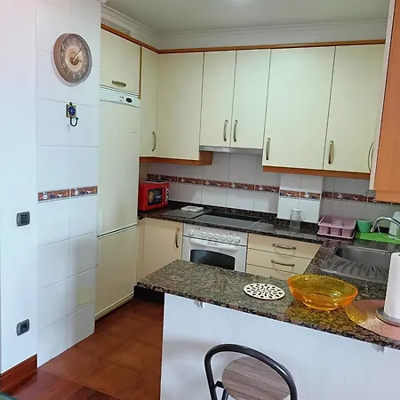 Centrico Con Vistas En * فيجو